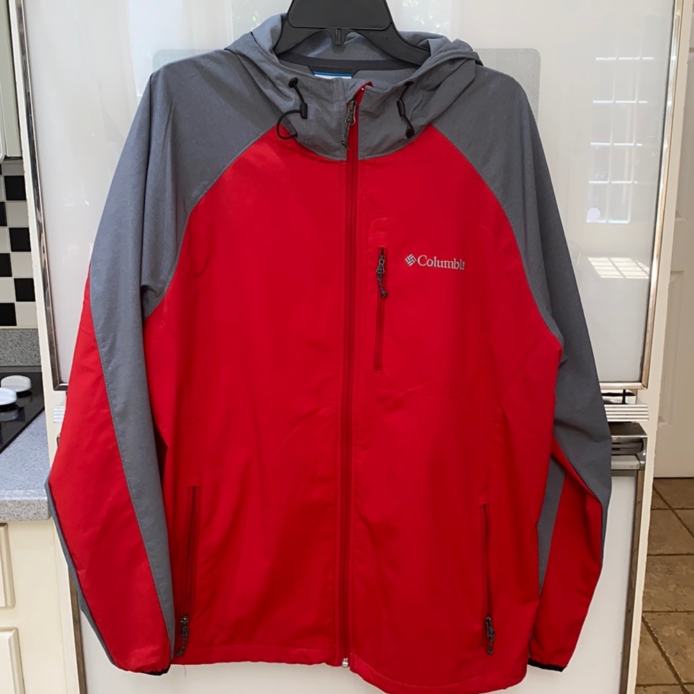 Columbia. NWOT. Windbreaker. Men’s L. Red/Gray.